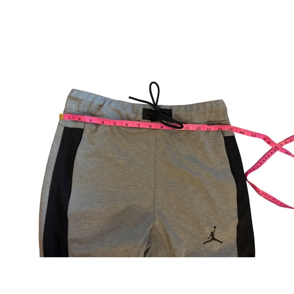 Jordan Mens Jumpman Slim Fit Sweatpants Grey Black Colorblock Joggers Small